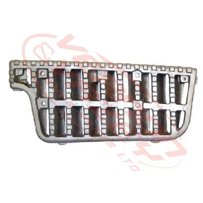 3081004-23 - STEP - ALLOY - L/H - LOWER - ISUZU GIGA CVR/CXZ/CXM/EXR 1997-