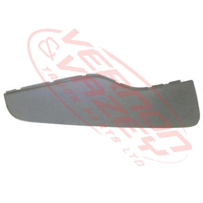 3081011-8 - FRONT DOOR GARNISH - UPPER W/OUT HOLE - R/H - ISUZU GIGA CVR/CXZ/CXM/EXR 1997-