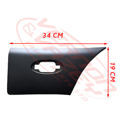 60570PS-02 - PROTECTIVE STRIP - BEHIND REAR WHEEL - R/H - W/SIDE LAMP HOLE - RENAULT MASTER X62 2011 - ON