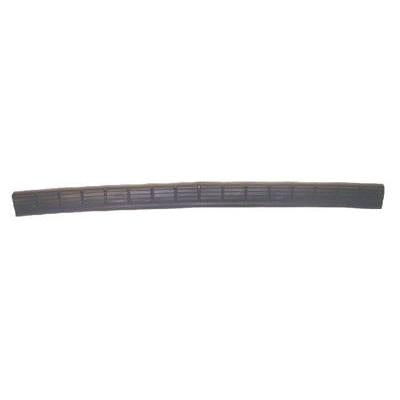 3081090-71 - FRONT BUMPER PROTECTOR - CENTRE - ISUZU GIGA CVR/CXZ/CXM/EXR 1997-