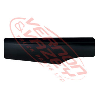 9013152-36 - MUDGUARD EXTENSION TOOLBOX DOOR COVER - R/H - VOLVO FH 2013-
