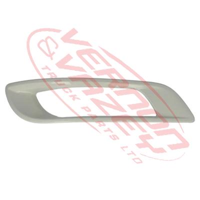 1021194-54 - FOG LAMP SURROUND - R/H - DAF XF106