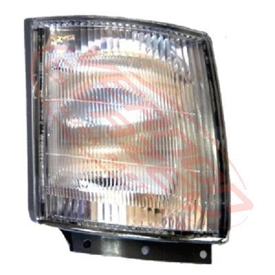 8187097-2 - CORNER LAMP - R/H - CLEAR - TOYOTA DYNA XZU3 / XZU4 2000 - 2002